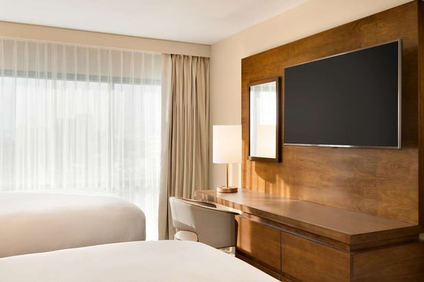 Images Embassy Suites by Hilton Phoenix Downtown North