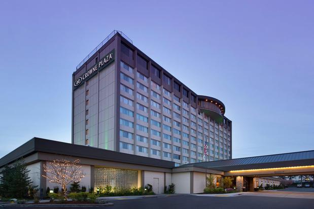 Images Crowne Plaza Seattle Airport, an IHG Hotel