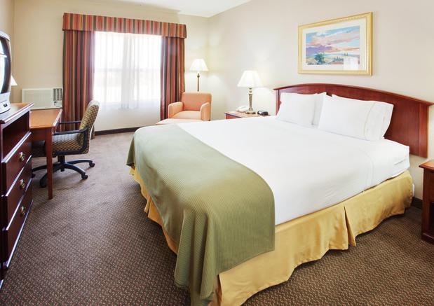 Images Holiday Inn Express West Sacramento - Capitol Area, an IHG Hotel