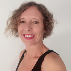 Silvia Mota - Terapeuta Gestalt Logo