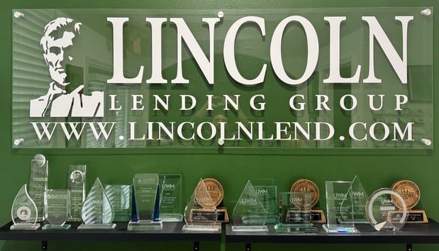 Images Byron True | Lincoln Lending Group