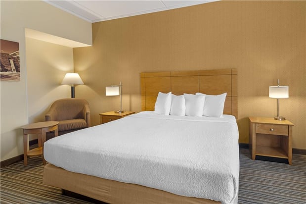 Images Best Western Royal Plaza Hotel & Trade Center