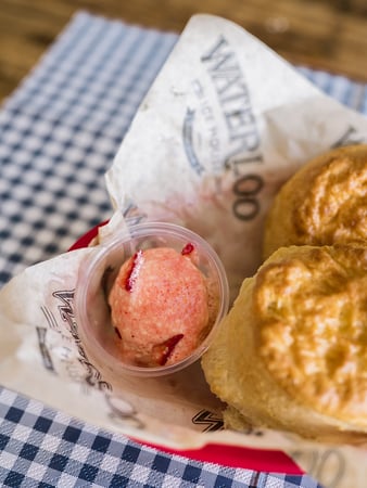 Images Waterloo Ice House 360 & 2222