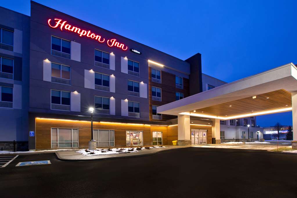 Hampton Inn by Hilton Brockville - Brockville, ON K6V 0E3 - (613)498-1818 | ShowMeLocal.com