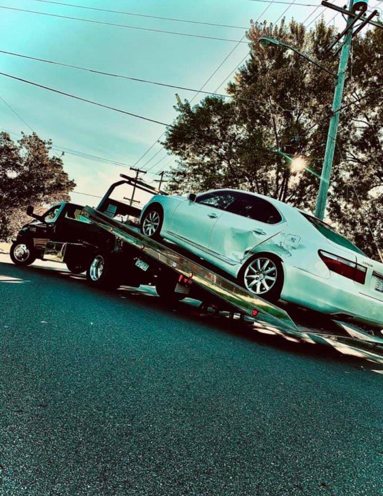 Call now for a towing service you can count on!