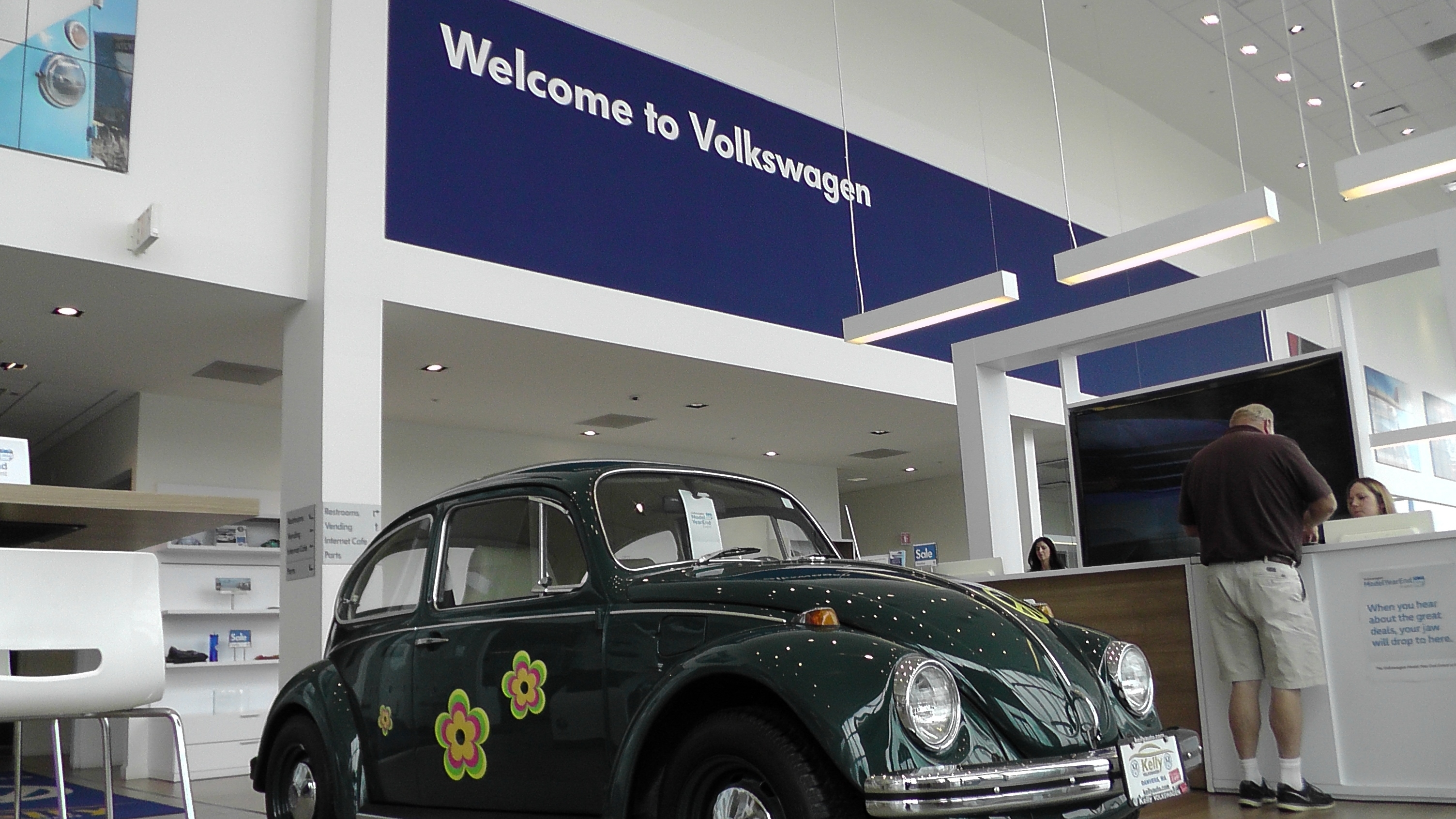 As you enter our Kelly Volkswagen showroom, you'll be welcomed by our receptionist, signage and beautiful inventory. Browse our available showroom models, speak with a Product Specialist, or just relax with a refreshment in our comfortable lounge area.
