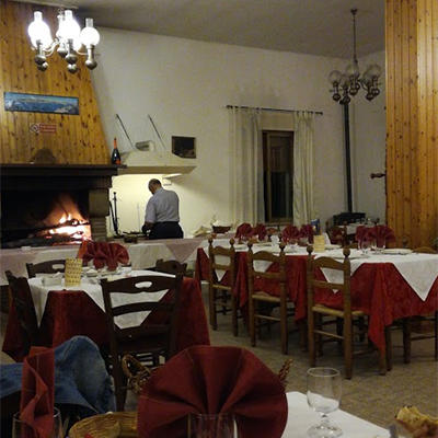 Images Ristorante Pizzeria e Panigacceria La tana nel bosco