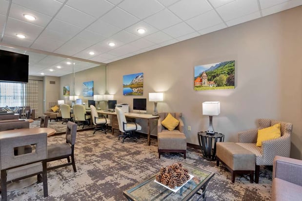 Images Best Western Plus Swiss Chalet Hotel & Suites