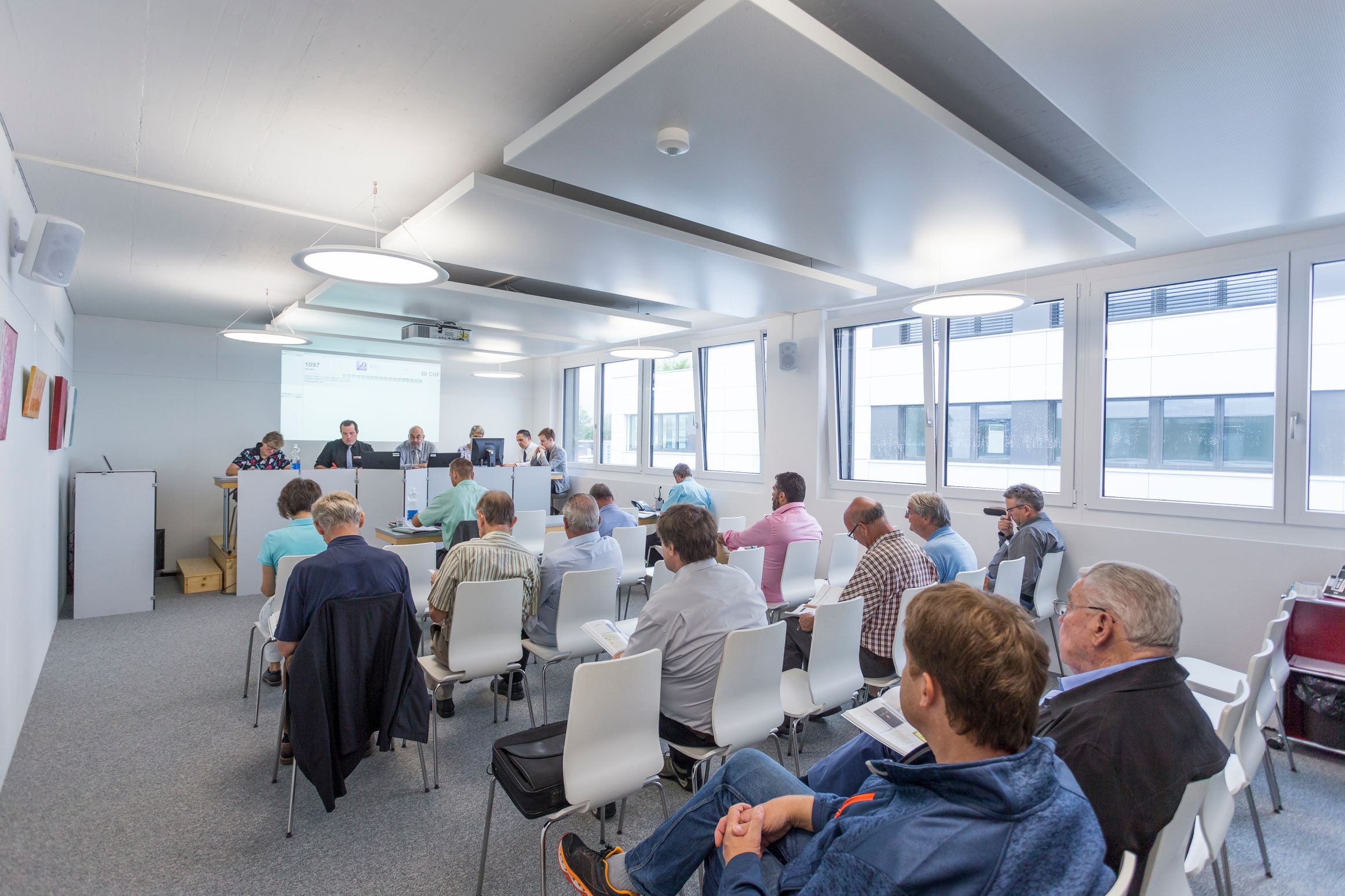 Bilder Rölli Auktionen & Philatelie AG