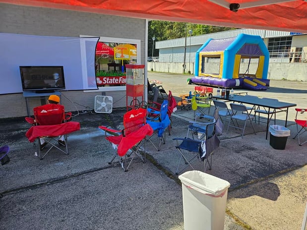 Images Jaron Snoeyenbos - State Farm Insurance Agent