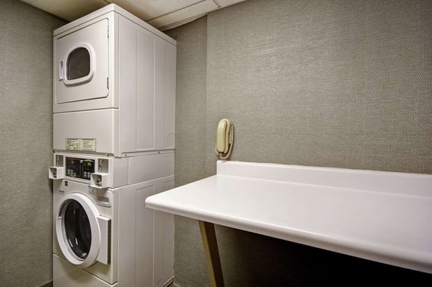 Images Hampton Inn Atlanta-Mall Of Georgia