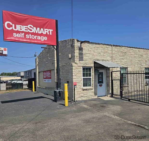 Images CubeSmart Self Storage