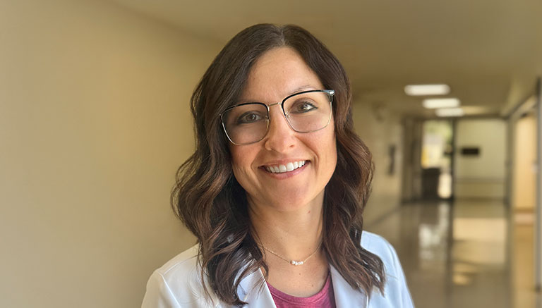 Rebecca Grace Mae White Henbest - Aurora, MO - Family Medicine