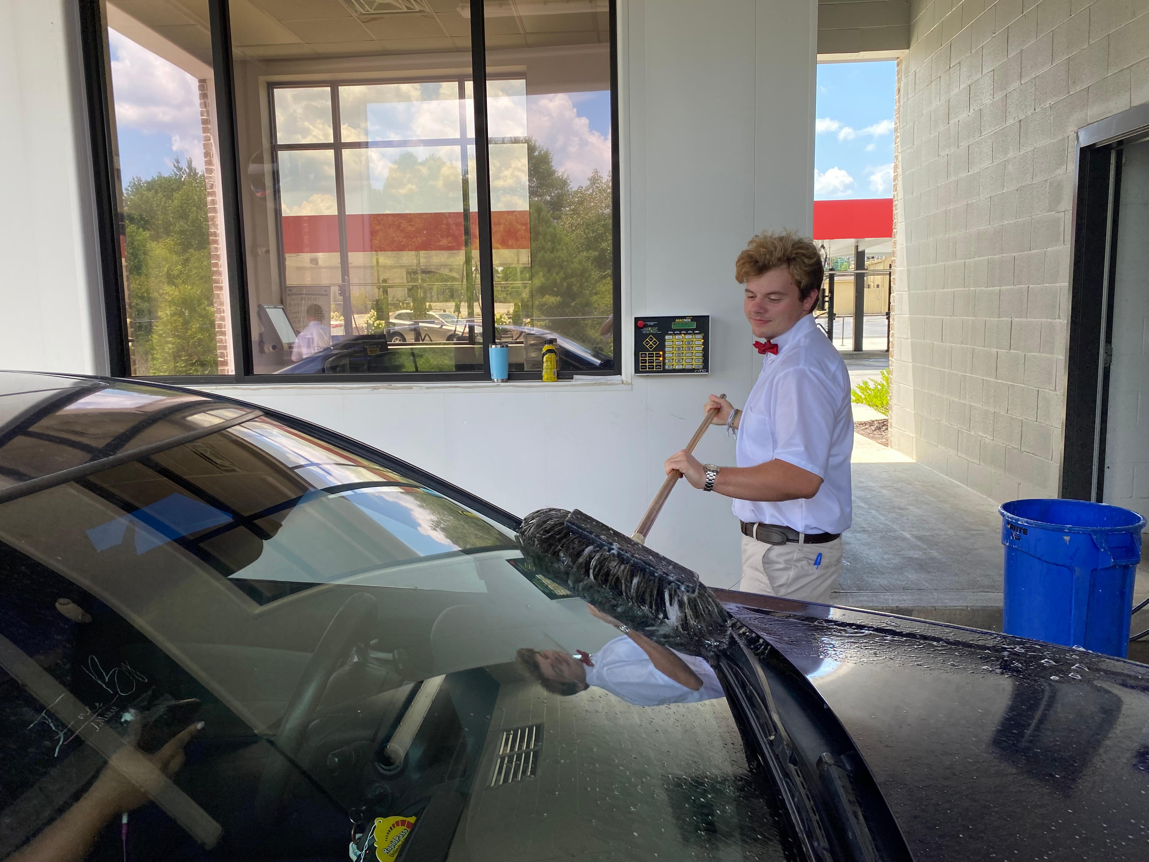 Goo Goo Express Car Wash – Macon 3 Photo