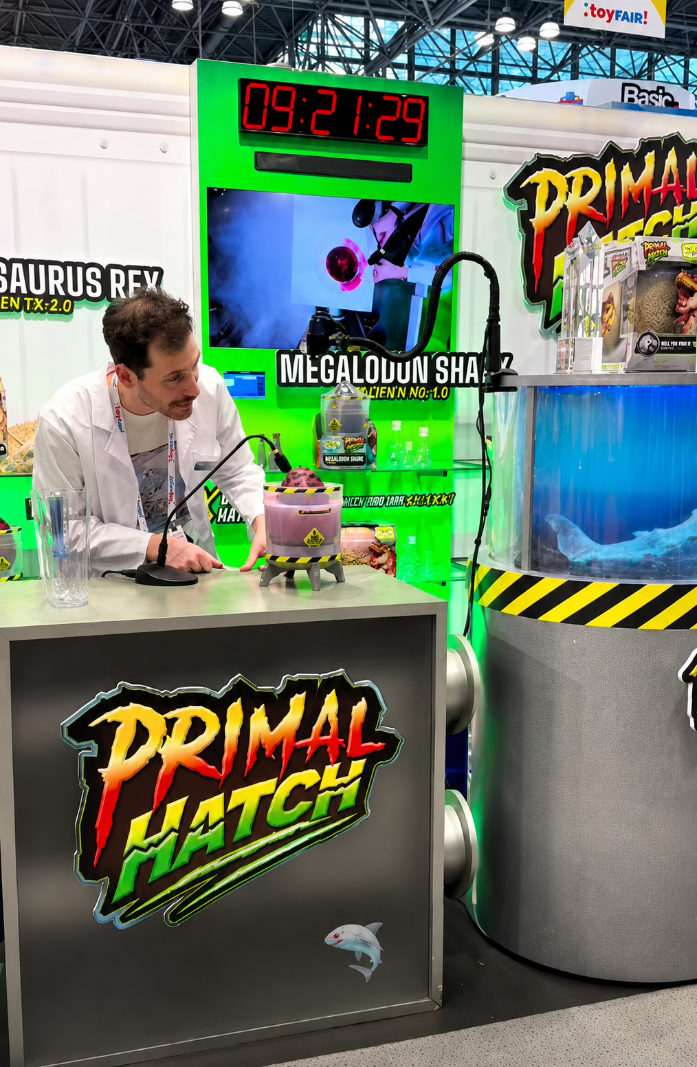 We’re gonna need a bigger boat! The new Primal Hatch Megalodon Shark has arrived at Wonder Works. Watch this giant predator hatch and surprise dinosaur and shark fans with an epic interactive toy.