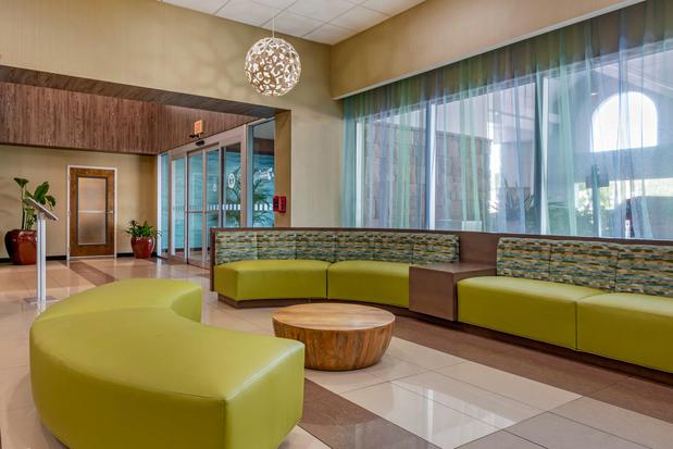 Images Holiday Inn Resort Orlando Lake Buena Vista by IHG
