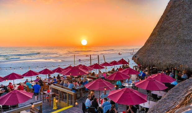 Images Sharky's Beachfront Restaurant