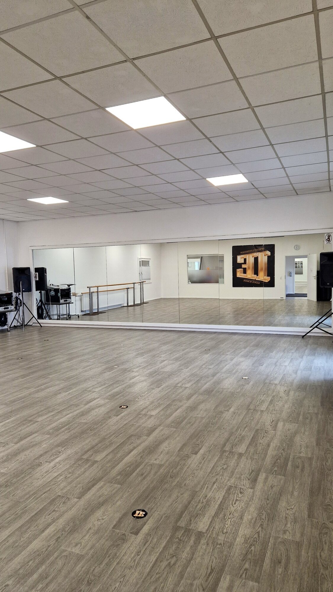 Bilder IE - (Impressive Expression) Dance School