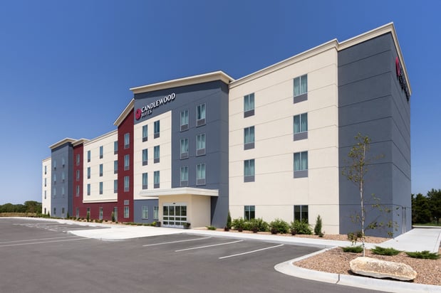 Images Candlewood Suites McPherson by IHG