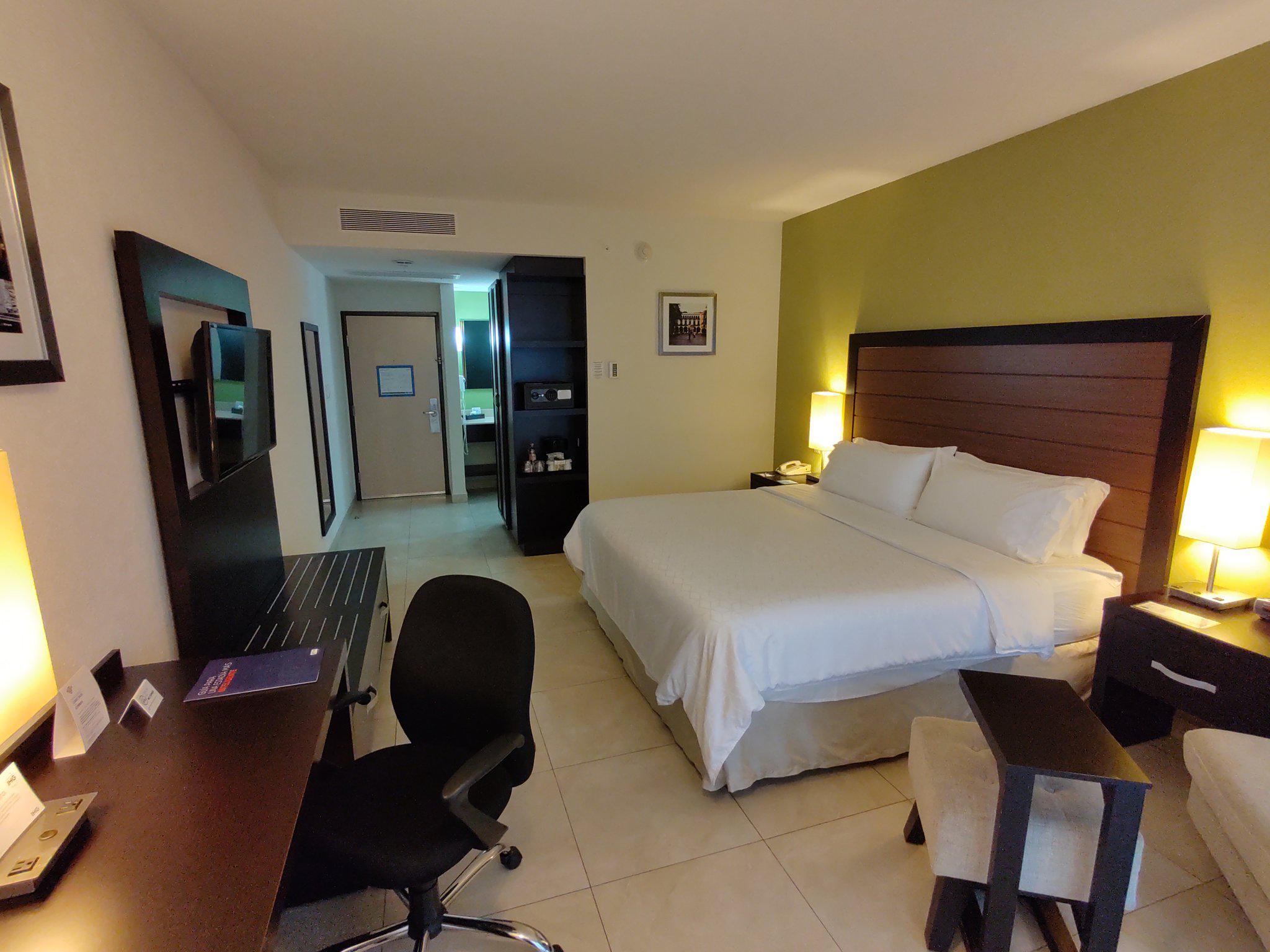 Images Holiday Inn Express Xalapa, an IHG Hotel