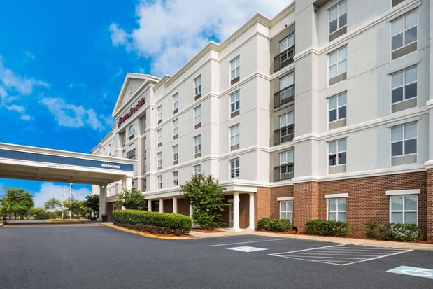 Images Hampton Inn & Suites Fredericksburg-at Celebrate Virginia