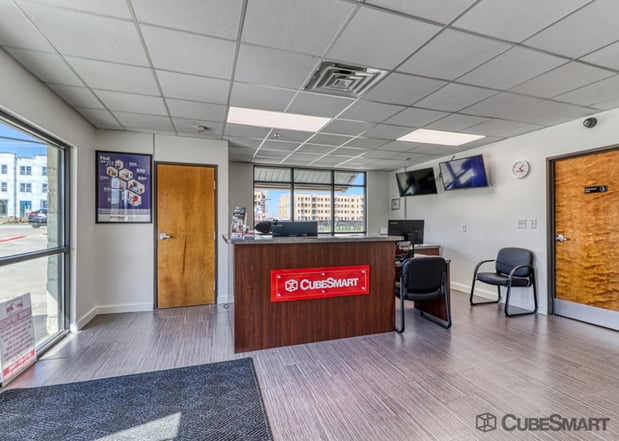 Images CubeSmart Self Storage