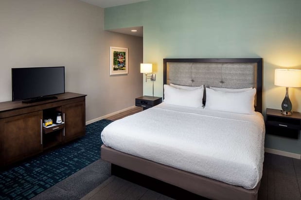 Images Hampton Inn & Suites Charlotte/Ballantyne