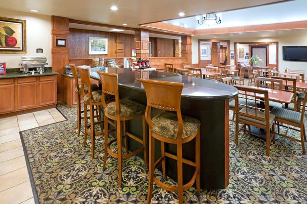 Images Staybridge Suites Lubbock - University Area by IHG