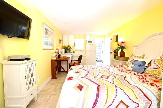 Images Gertrude Rentals - The Village Studio
