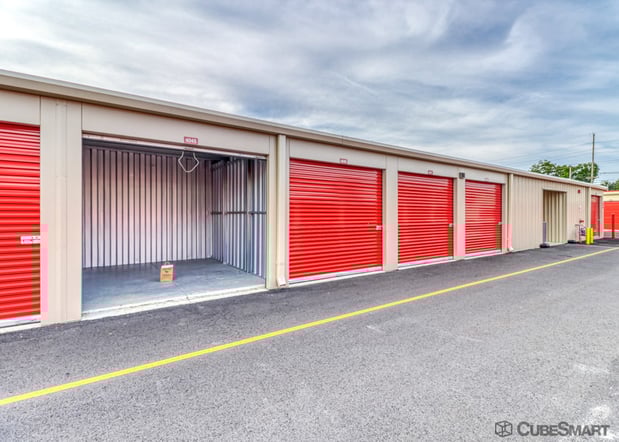 Images CubeSmart Self Storage