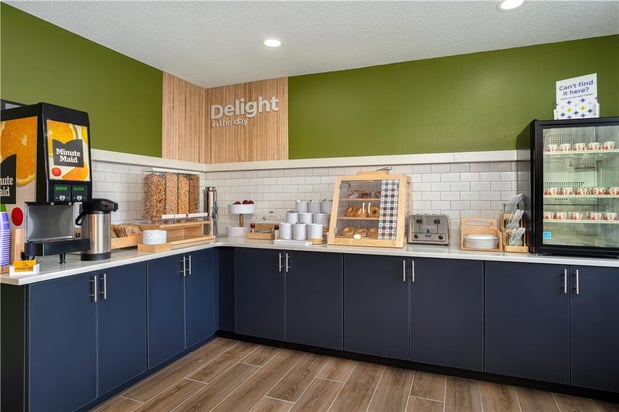 Images Spark by Hilton Carlisle South