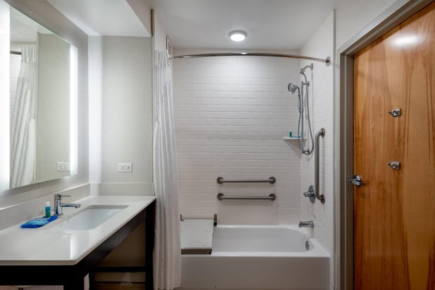 Images Holiday Inn Express & Suites Daphne-Spanish Fort Area by IHG