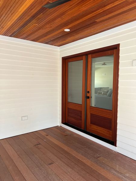 Images W.J. Hand Builders