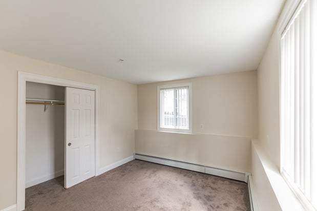 Images Eagle Rock Apartments at Manchester