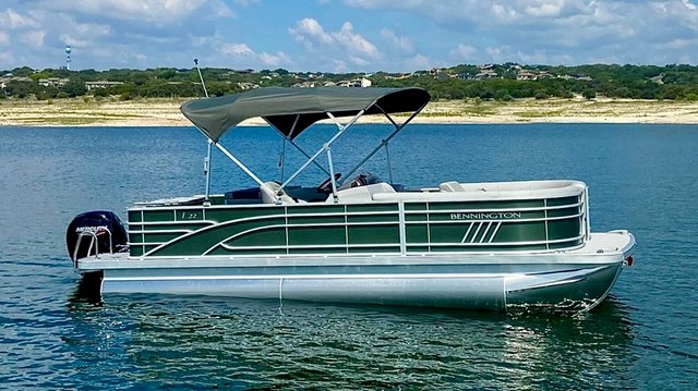 Images Nautical Boat Club - Lakeway