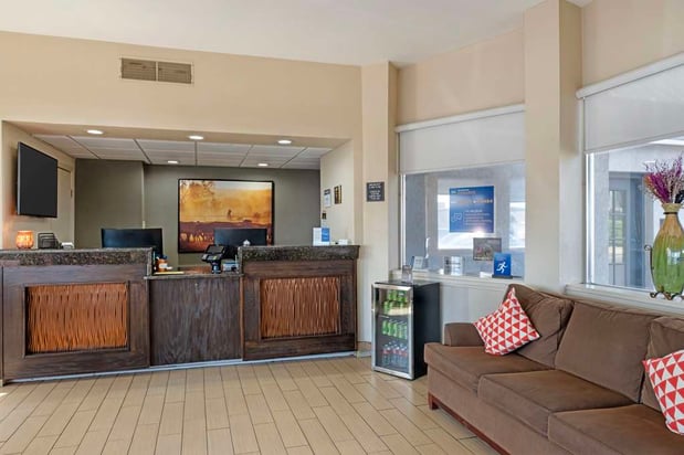 Images Best Western Red Carpet Inn