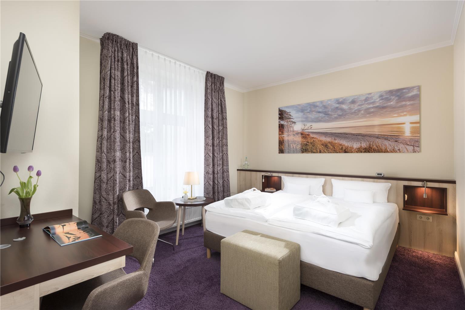 Best Western Plus Ostseehotel Waldschloesschen, Bernsteinweg 9 in Prerow