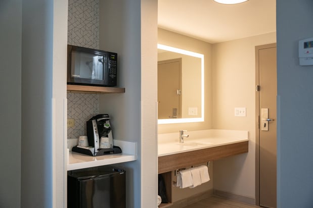 Images Holiday Inn Express Frazer-Malvern by IHG