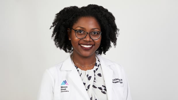 Images Valaine Hewitt, MD