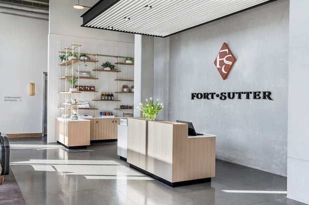 Images The Fort Sutter Hotel Sacramento, Tapestry Collection by Hilton