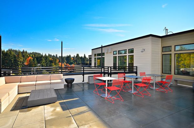 Images Emerald Crest Apartments
