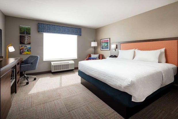Images Hampton Inn by Hilton Green Bay Stadium