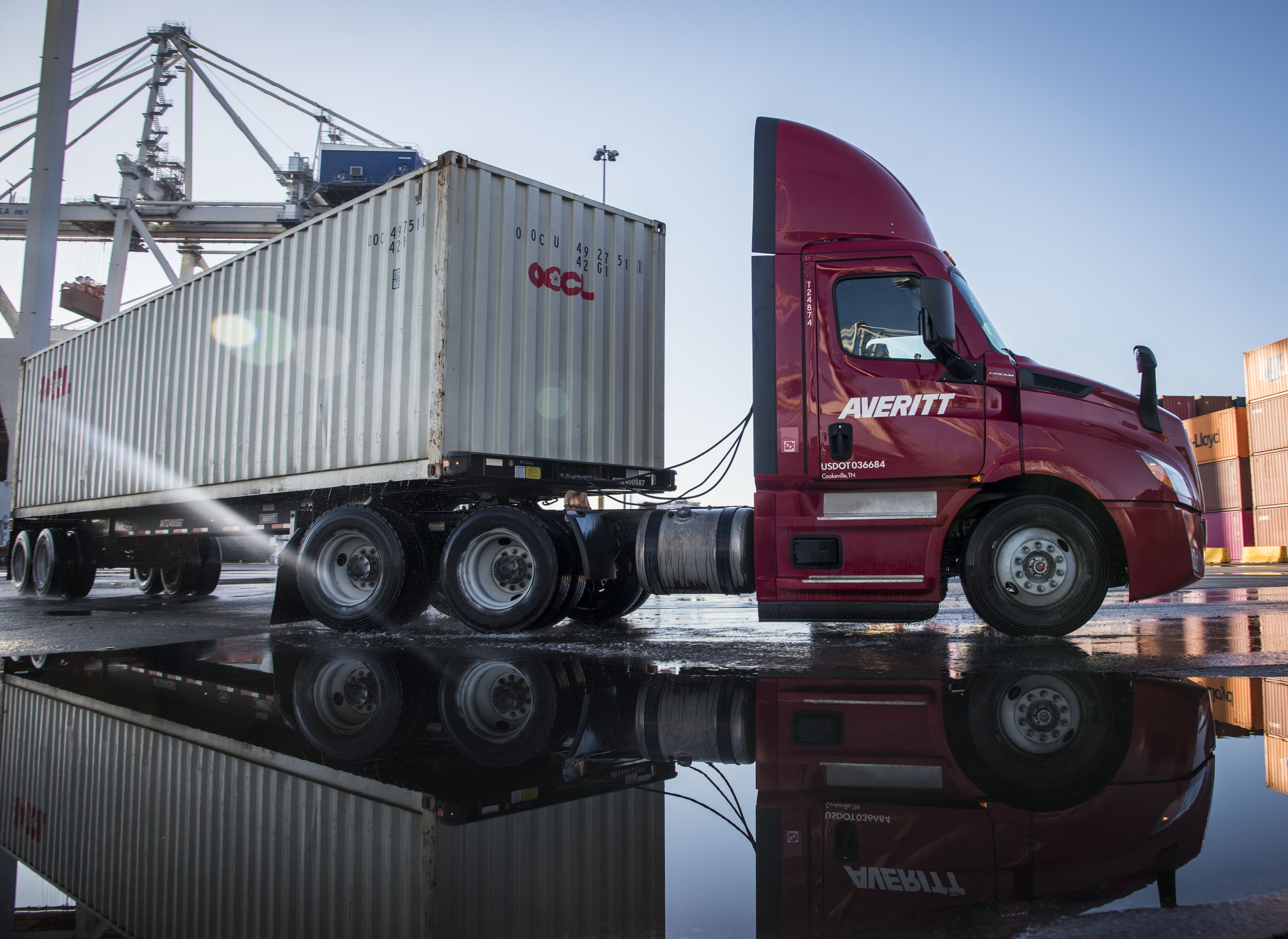 Asset-based fleet of chassis to provide container drayage at coastal and inland ports 
