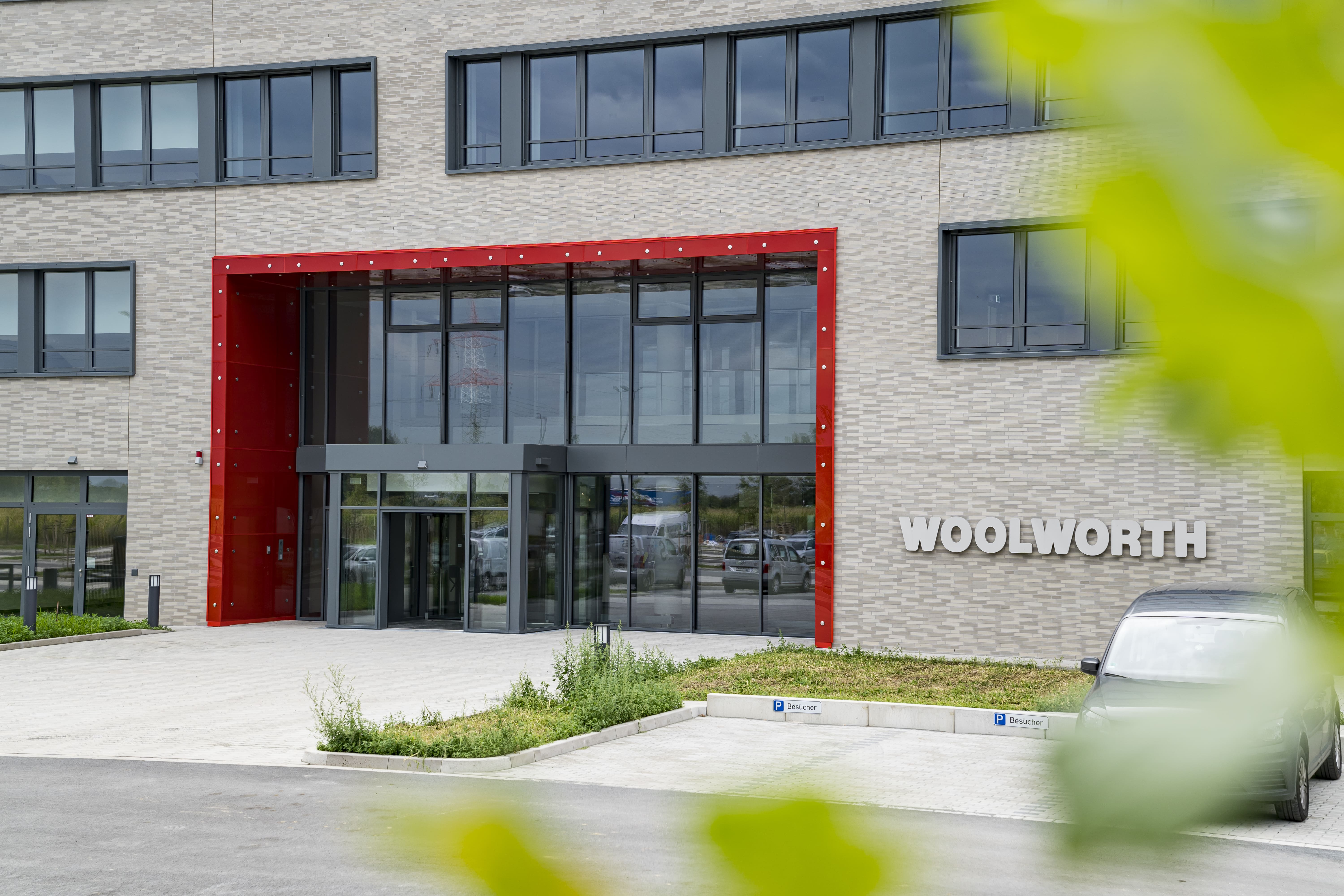 Bilder Woolworth GmbH
