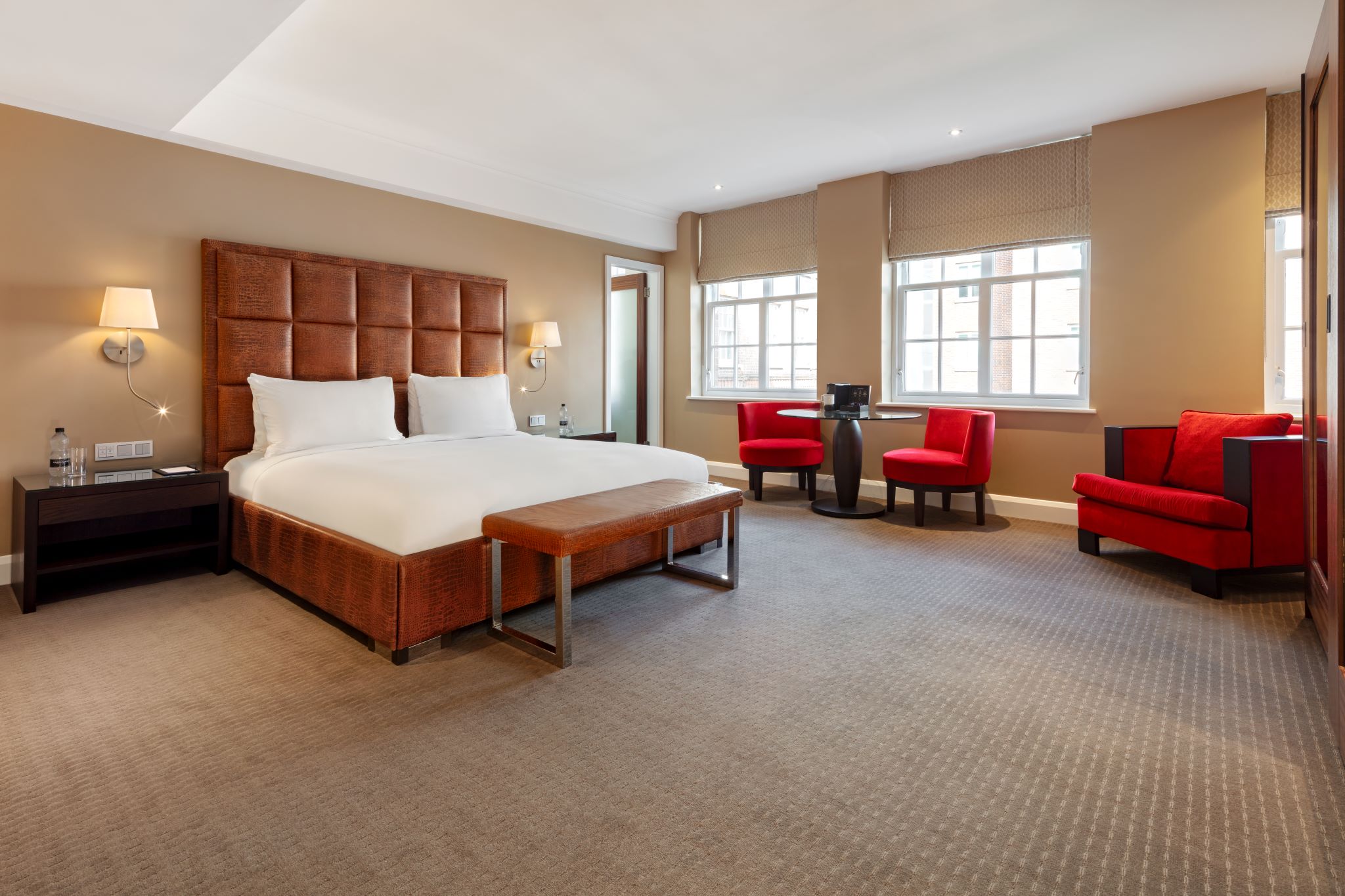 Collection Deluxe Room - King