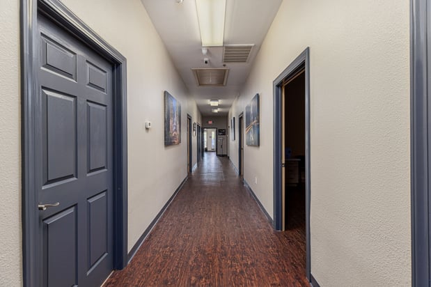 Images CLS Health: Pain Management Associates - Friendswood Edgewood