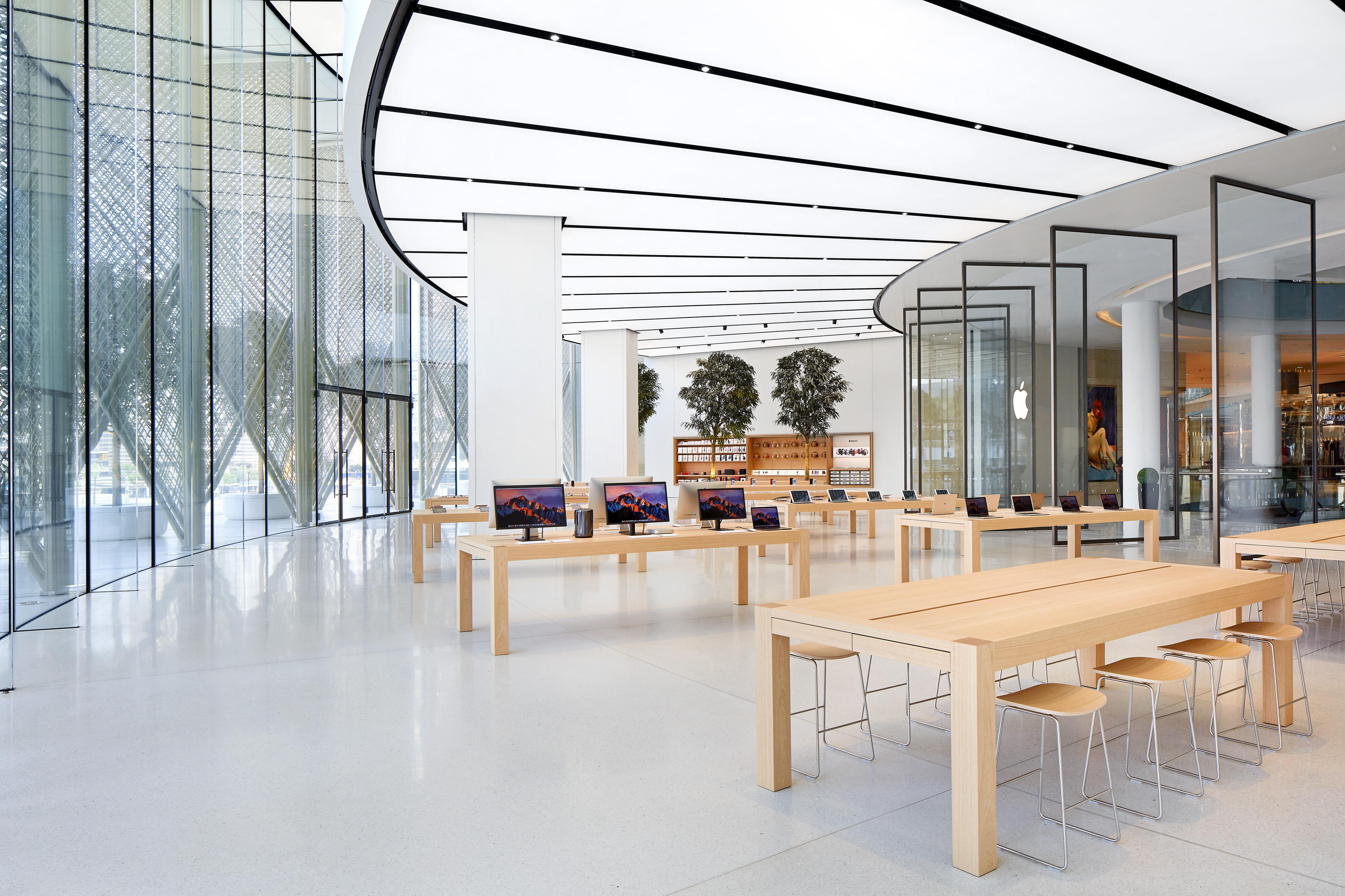 Apple Dubai Mall