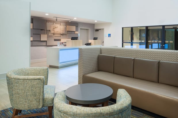 Images Holiday Inn Express & Suites Nearest Universal Orlando by IHG