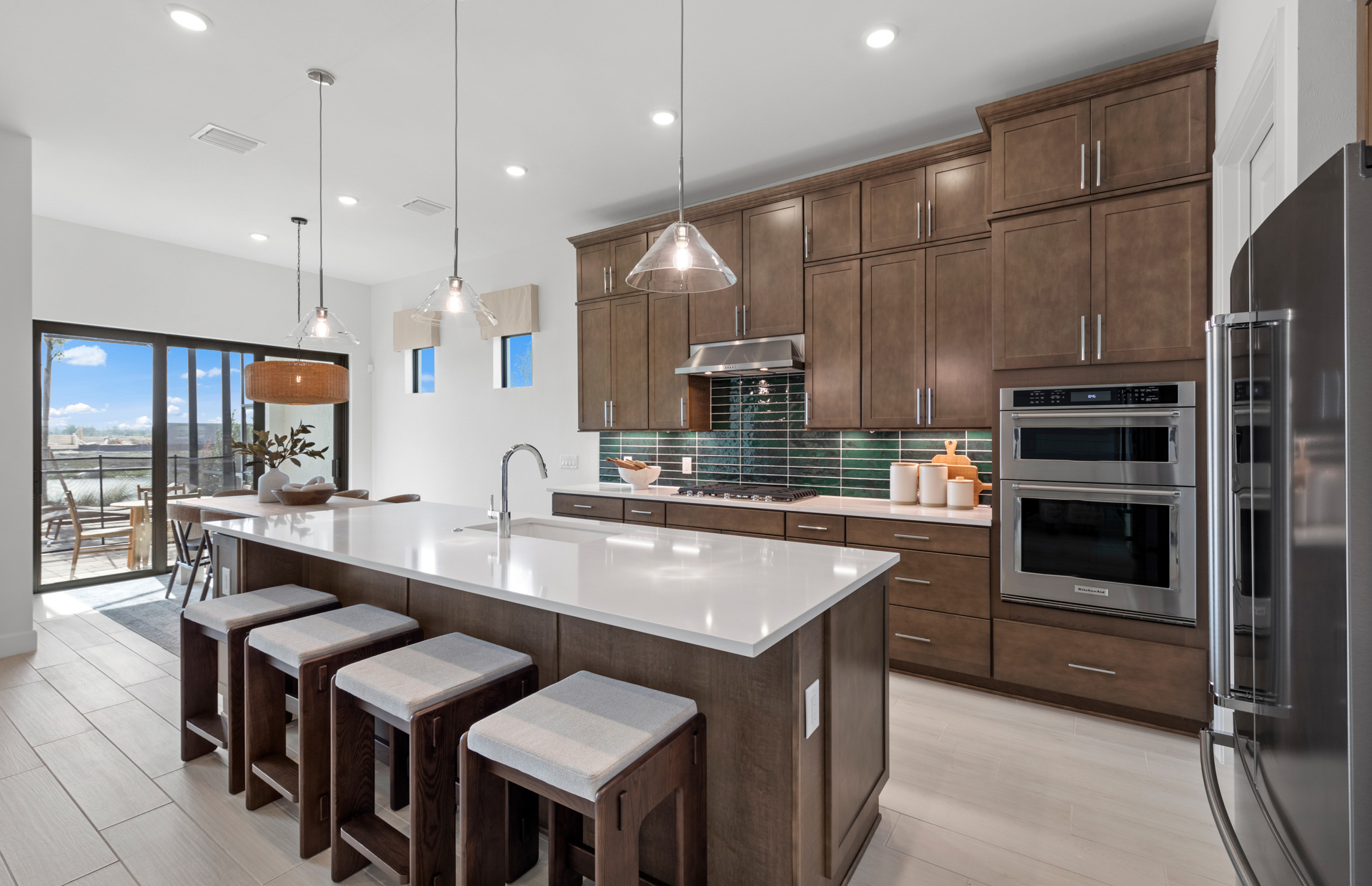 Discover resort 55+ living at Del Webb Catalina, where resort living is made easy