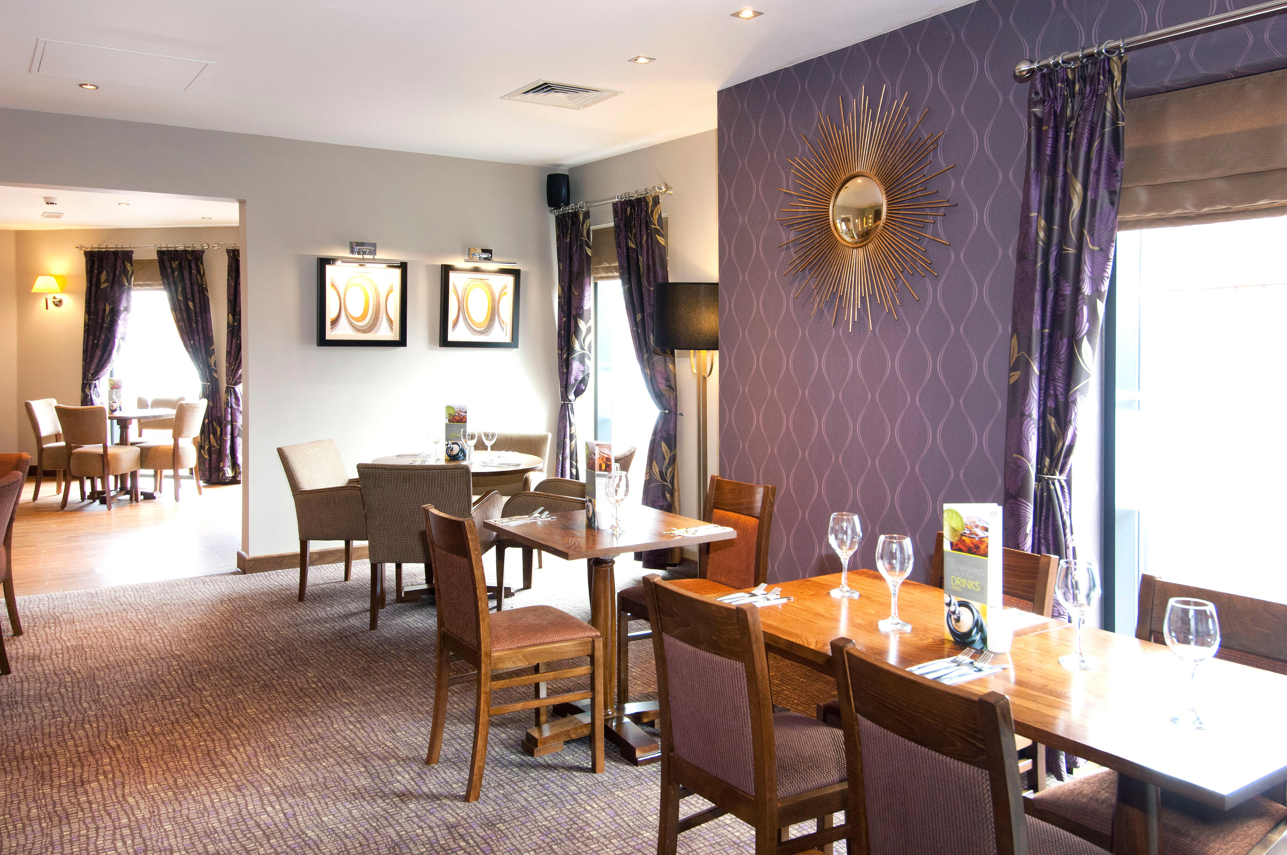 Images Premier Inn High Wycombe Central hotel